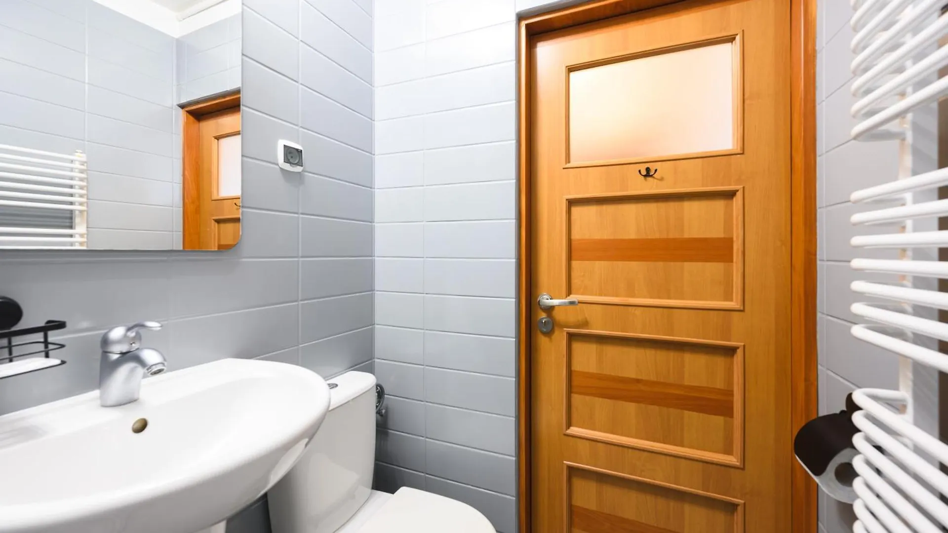 Piastowska 90A -A By Homeprime Gdansk Apartment